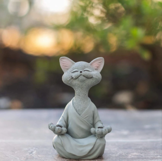 Estátua Decorativa de Gato Meditando – Paz e Serenidade para seu Lar
