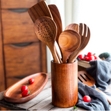 Kit de Utensílios de Madeira Natural – 7 Peças Artesanais para Cozinha Cozinhar também é um ritual.