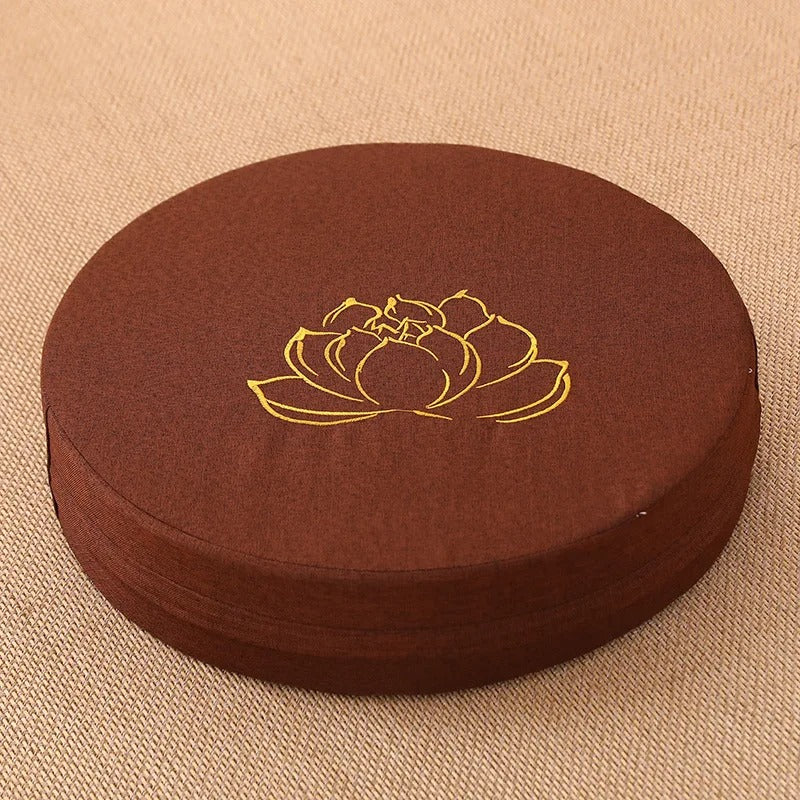 Almofada de Meditação em Linho com Bordado de Lótus – Tatami 40x6cm Lavável