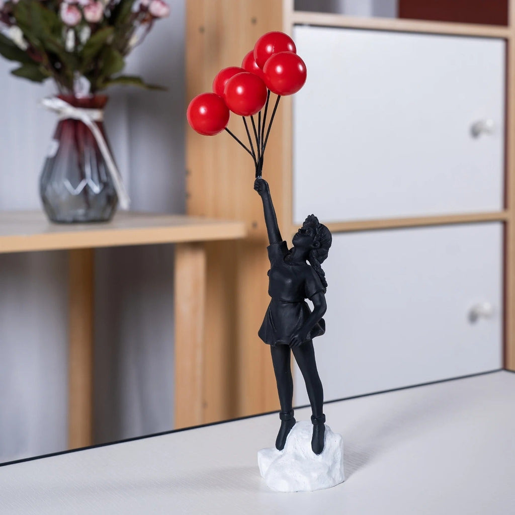 Escultura Menina com Balões em Resina – Arte de Coleção para Mesa 25cm